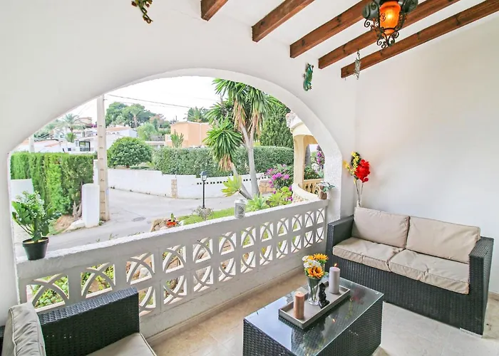 By Interhome בית נופש קלפה